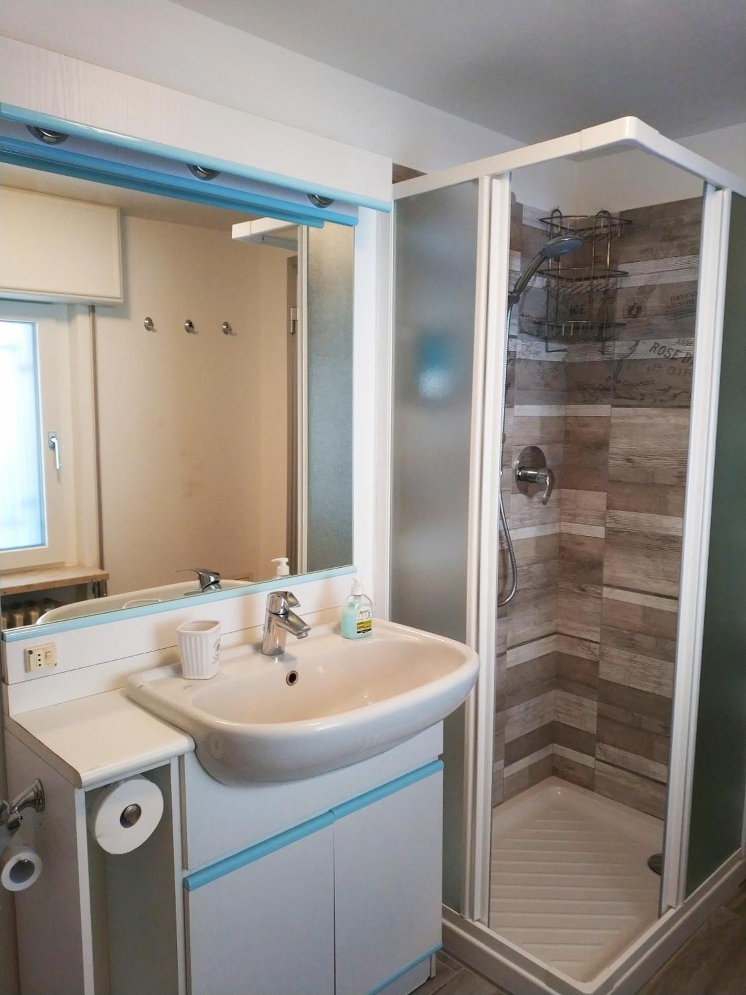 Le Case Di Giulia Abbadia Lariana Habitación foto